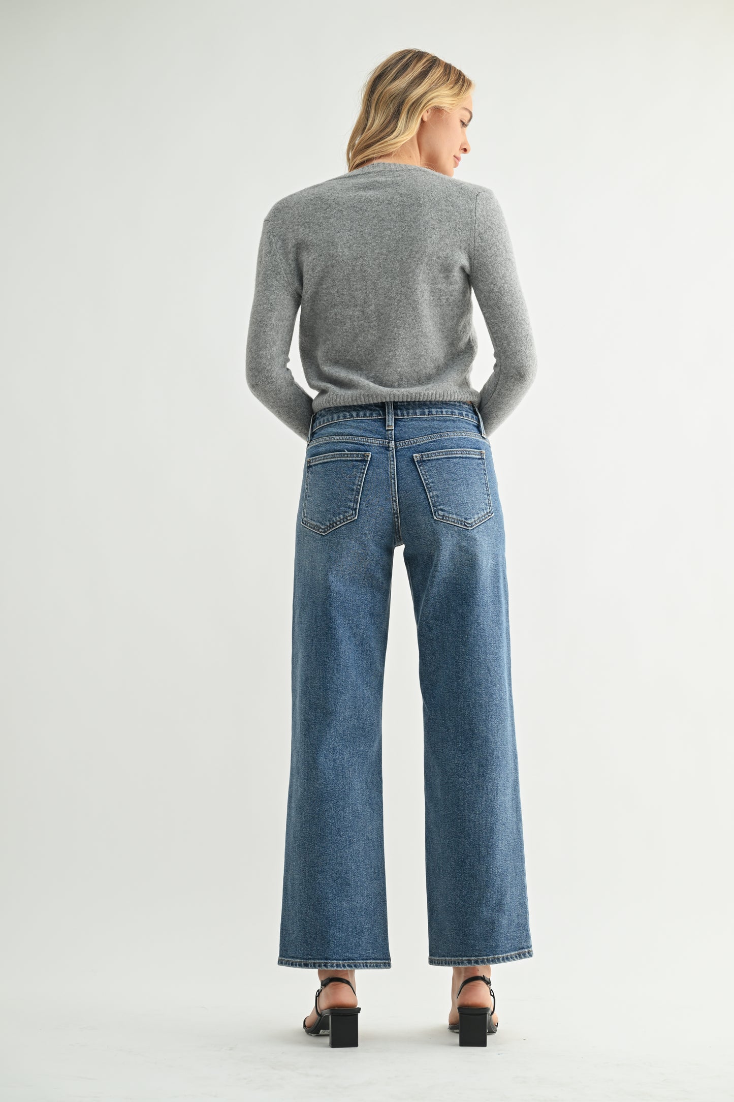 Hailey Low Rise Wide Petite Jean