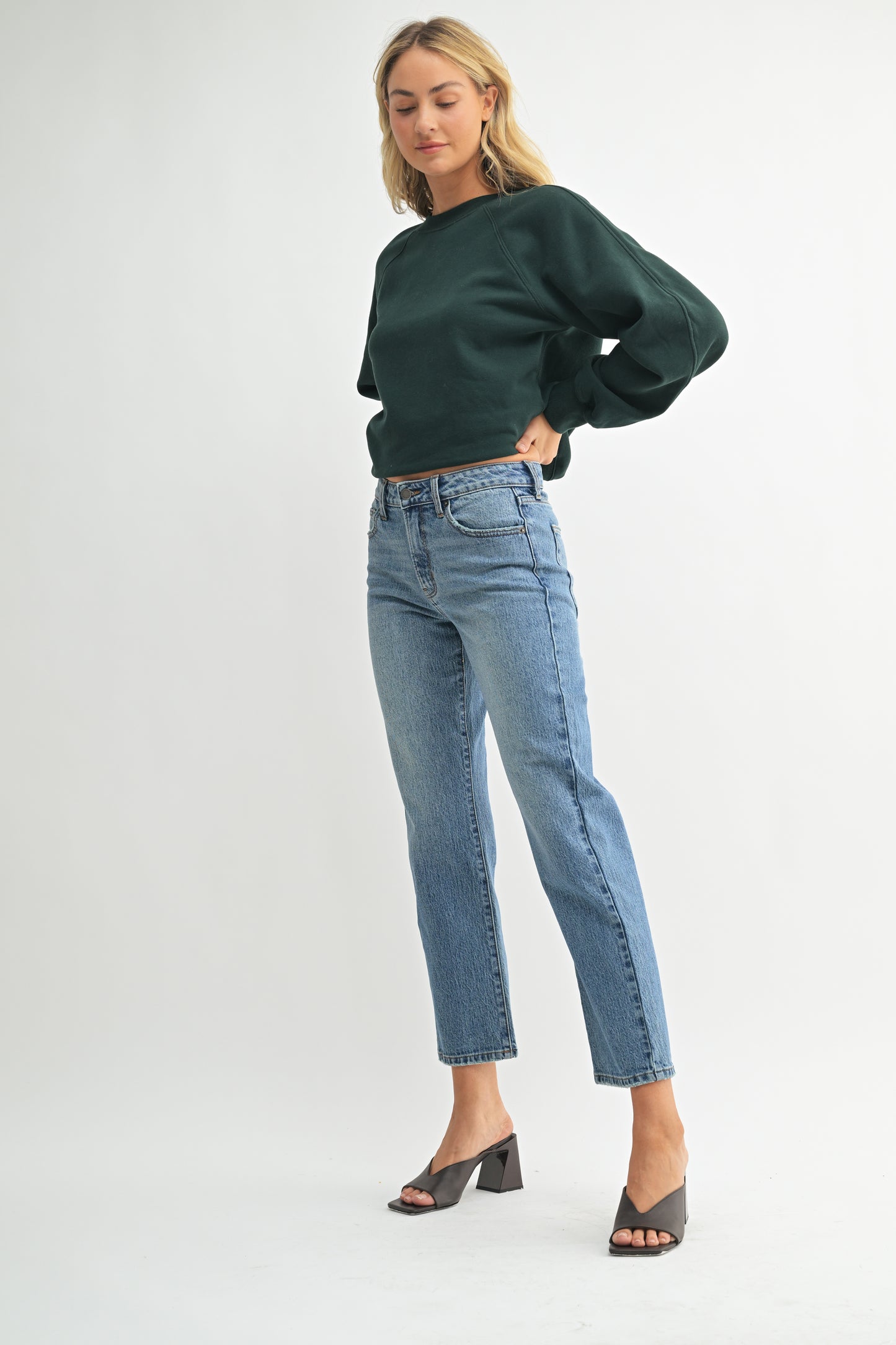Rae 90s Stretch Straight Jean